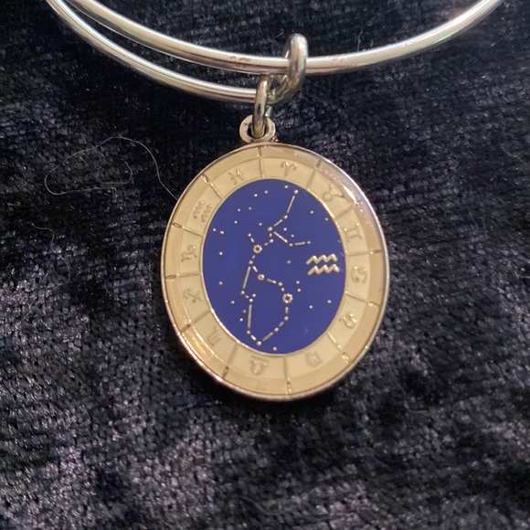 Alex and Ani Aquarius silver bangle bracelets - Picture 4 of 5